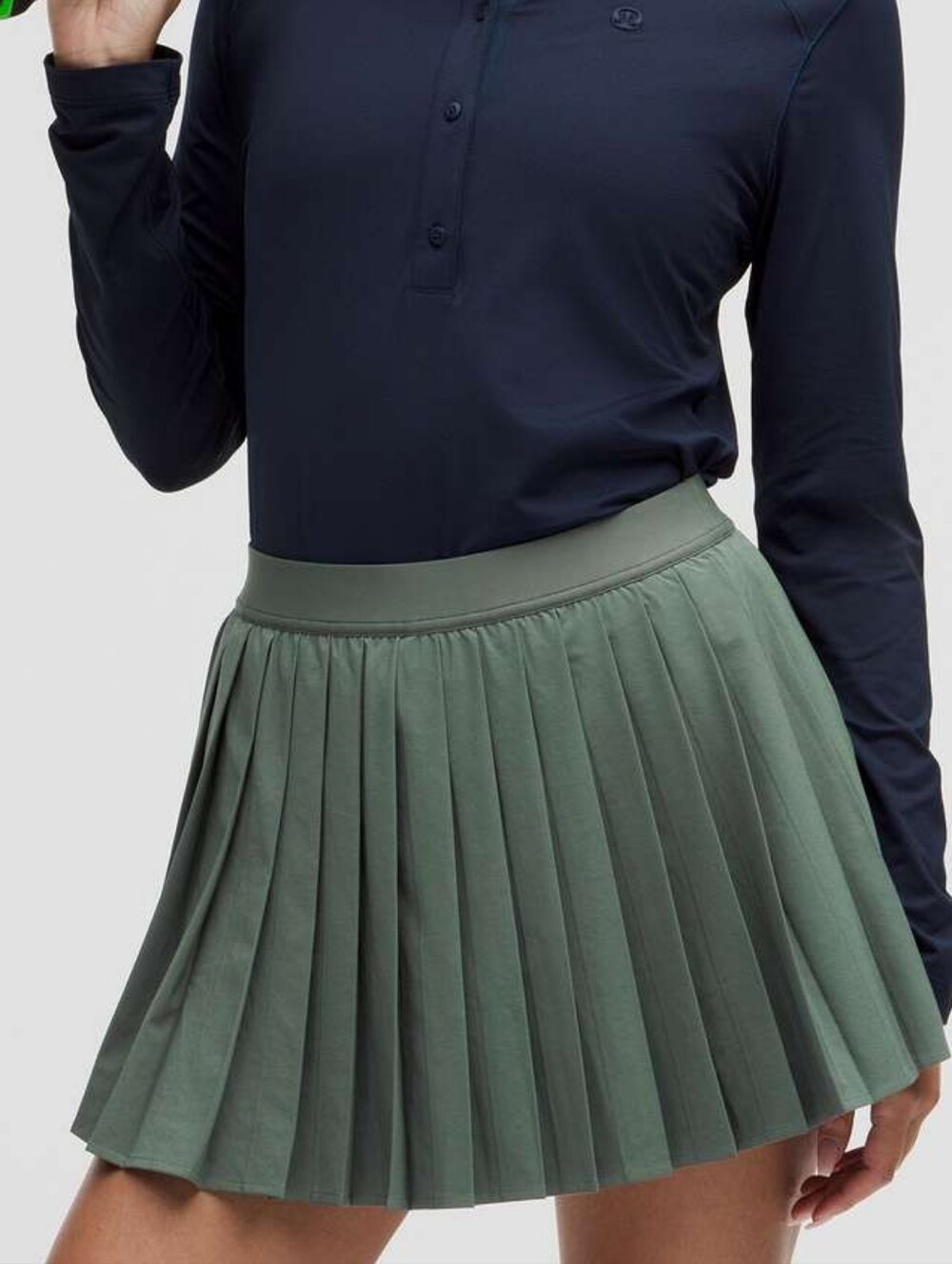 10 • Lululemon athletica • High-Rise Pleated Tennis Skort in Dark Forest Green